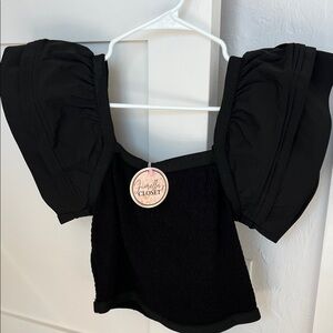 JODIFL Black Puff Sleeve Blouse